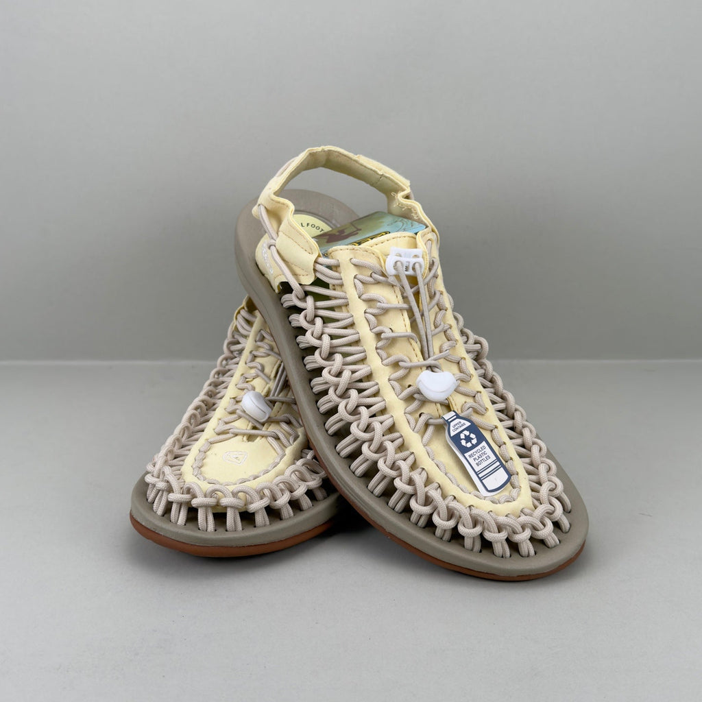 KEEN UNEEK Outdoor Sandal – Lightweight & Breathable