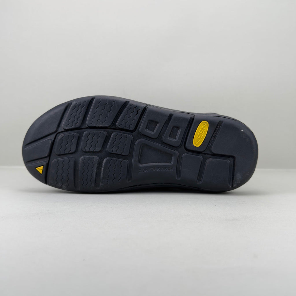 KEEN UNEEK Outdoor Sandal – Lightweight & Breathable