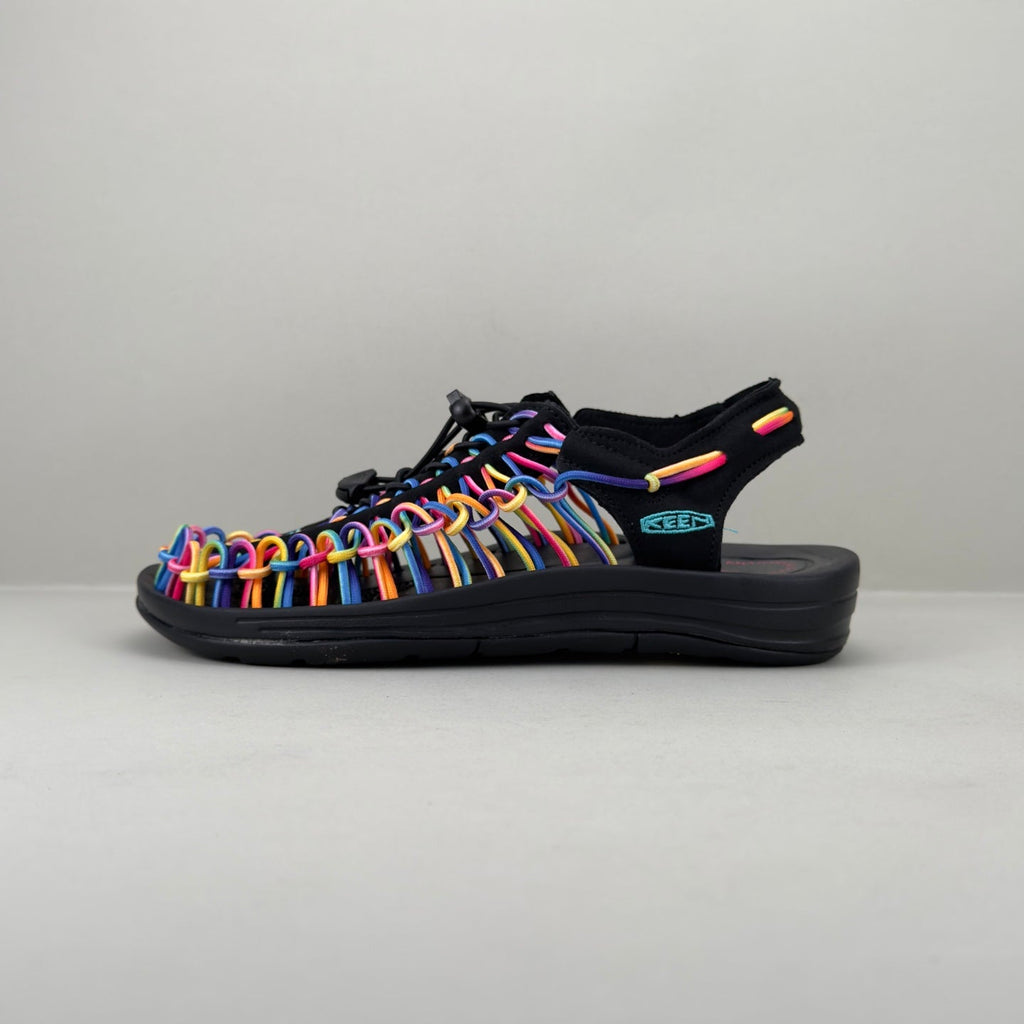 KEEN UNEEK Outdoor Sandal – Lightweight & Breathable